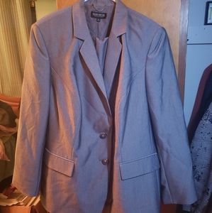 Light grey pantsuit business professional suit